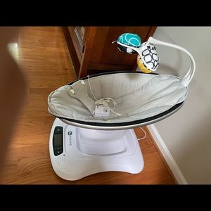 Gently used mamaroo